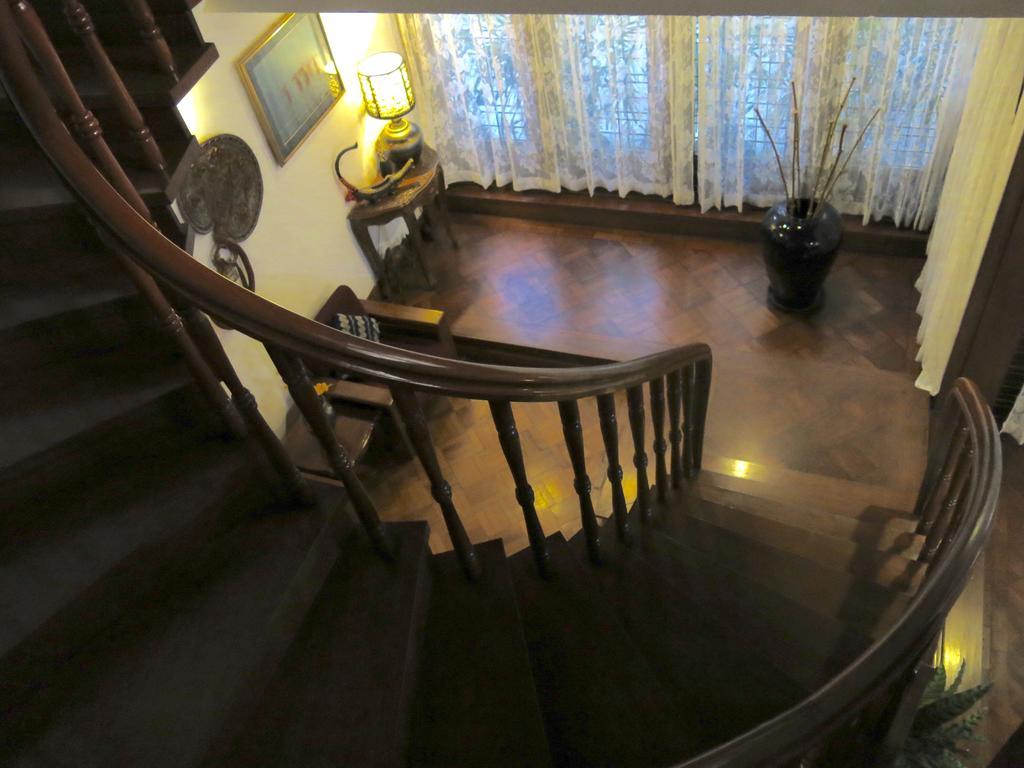 Classique Inn Yangon Exterior foto